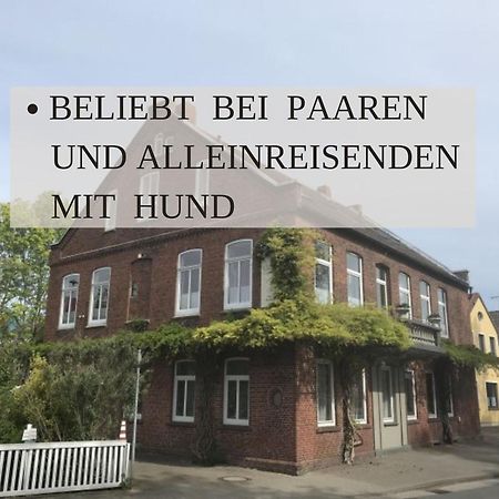 Haus Krabbe, Apartment 10, Naehe Bremerhaven, Fuer 1-2 Personen, 2 Schlafzimmer, Einzelbetten, Zweite Etage, Zentral Gelegen, Bis Zu 2 Hunden Kostenfrei Willkommen Wremen Kültér fotó